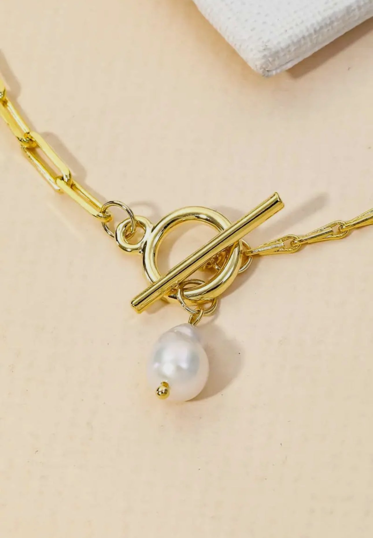 Chain Pearl Charm Necklace